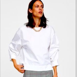 Zara Pleated sleeves top